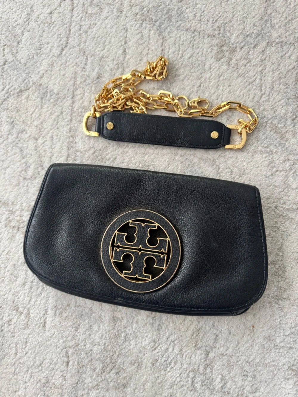 Tory Burch Black Leather Shoulder Bag with Gold Logo Detail